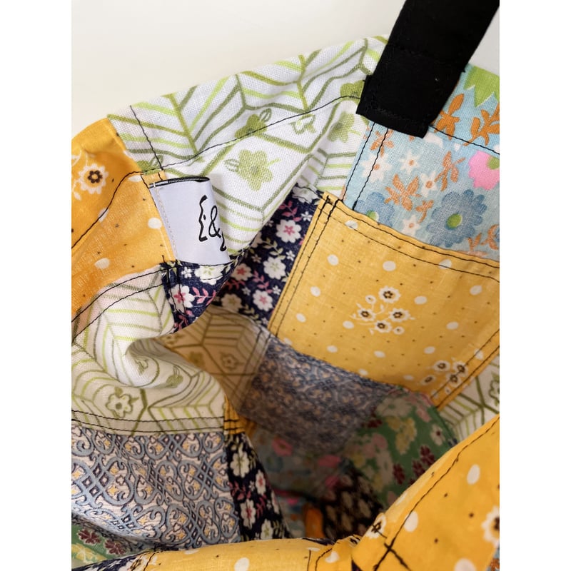 Patchwork Bag USA Vintage Fabric. Middle. パッチワー