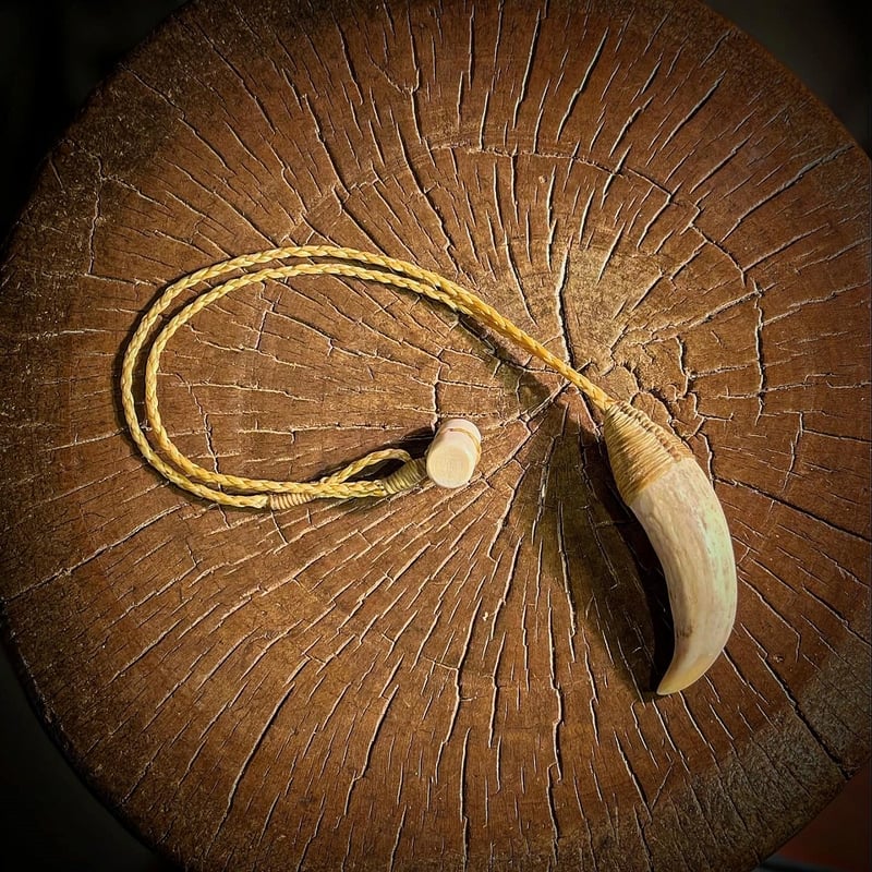 ボーンカービング鯨歯ネックレス WL-243 | Ocean's Bone Carvings