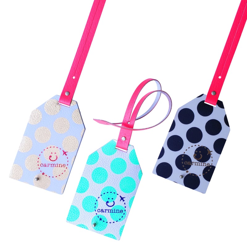 今パスポートケースを買うとラゲッジタグをプレゼント！【Passport