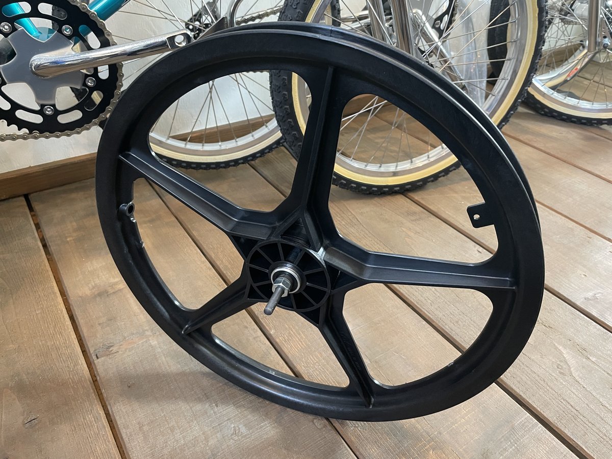 OGK プラスチックホイール 20（フロント用） | IKKEI BIKES STORE