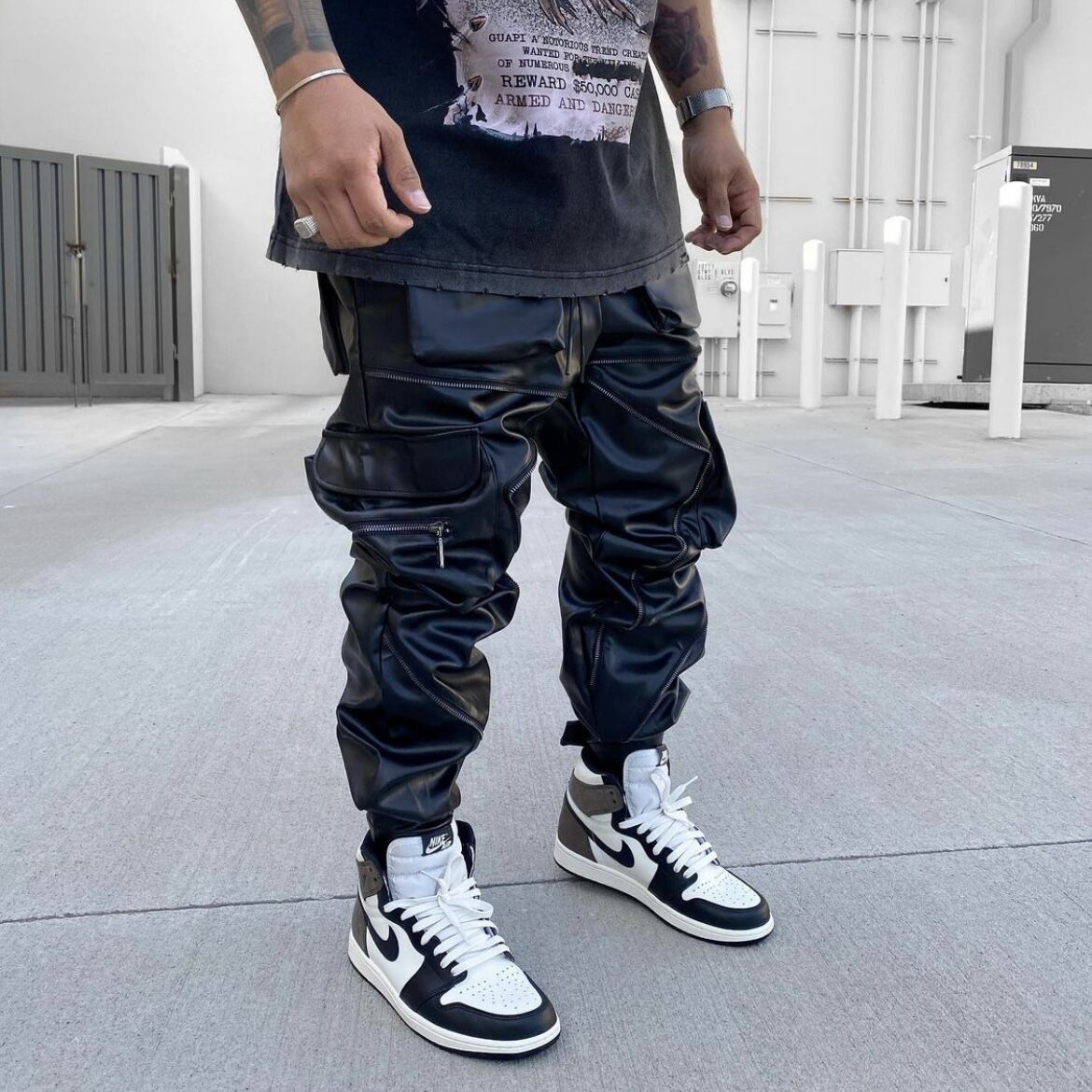 GUAPI/ Obsidian BLACK Leather Cargo pants | BI