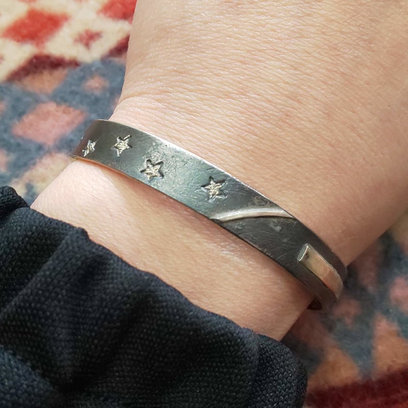 NAVAJO 『BANGLE （Michael Roanhorse）』 | S K U（スクゥ）