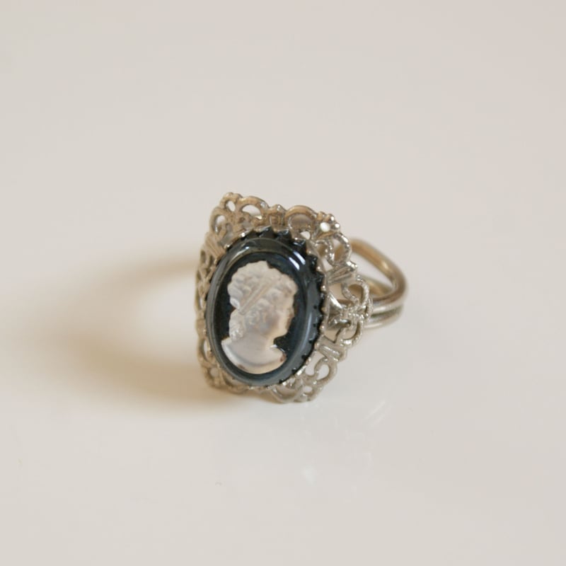 ITALYイタリア製 ブラック ガラスカメオ リング指輪 / ヴィンテージ