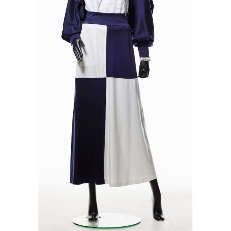 221K004 バイカラーAラインロングスカート A.ホワイト×ネイビー | Cil