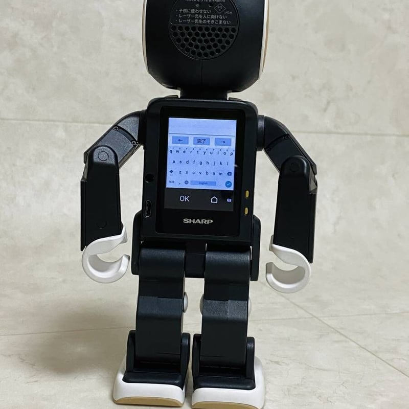 SHARP RoBoHoN]シャープ モバイル型ロボット電話 ロボホン SR-01M-W＋純