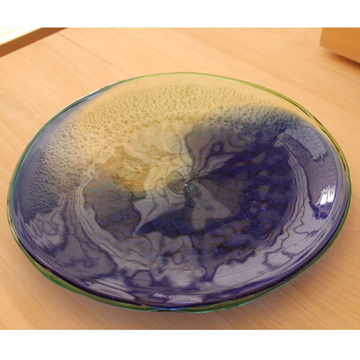 沖縄 琉球ガラス工房 虹 稲嶺盛吉氏 土紋 大皿≪送料無料