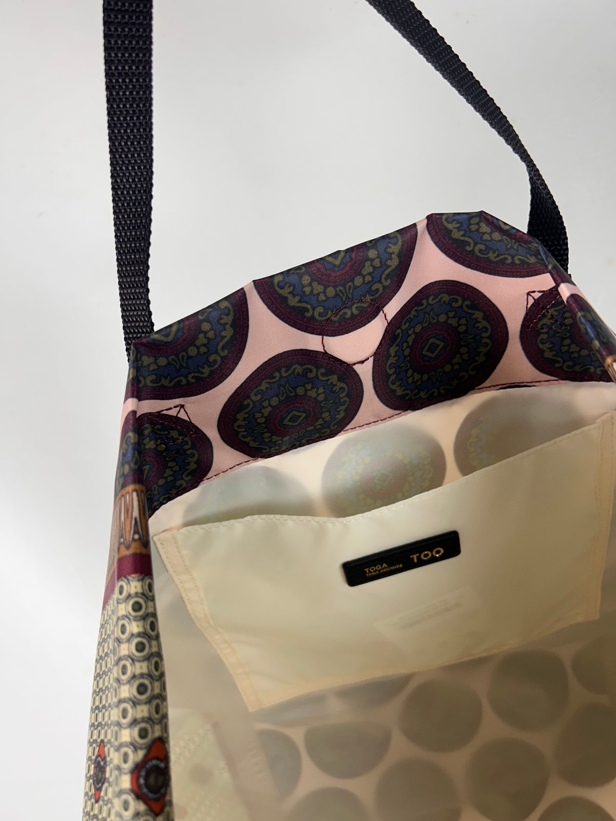 TOGA TOO / Print tote bag | glitter ONLINE STORE