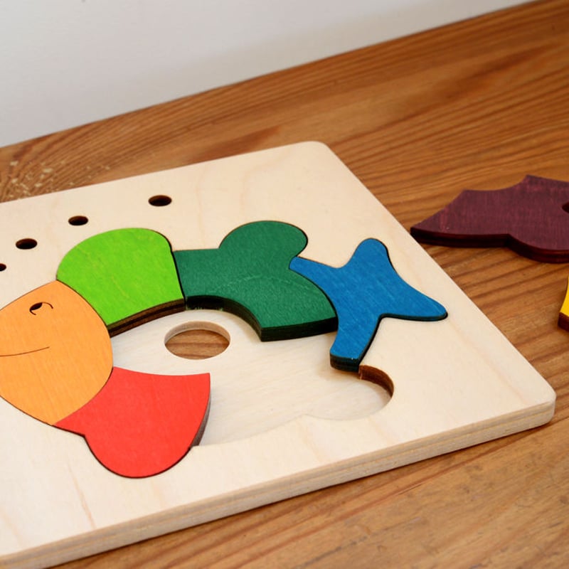 2才〉カラフルパズル さかな (7ピース) | TOYS&GIFT MOMO