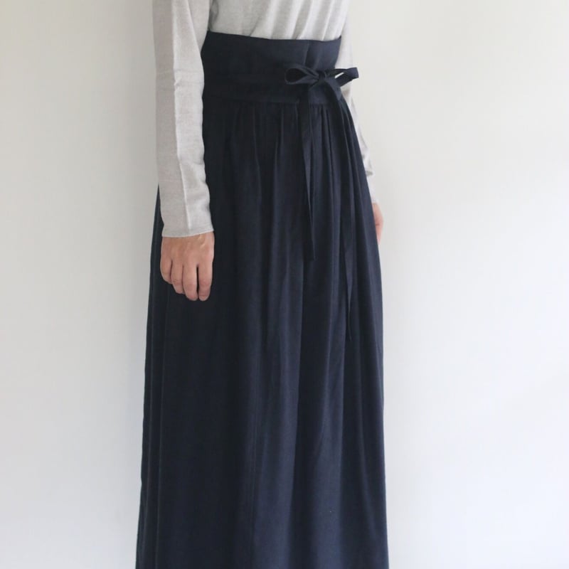 SK-04 綾織絹麻巻きスカート 濃紺／ MITTAN | furacoco