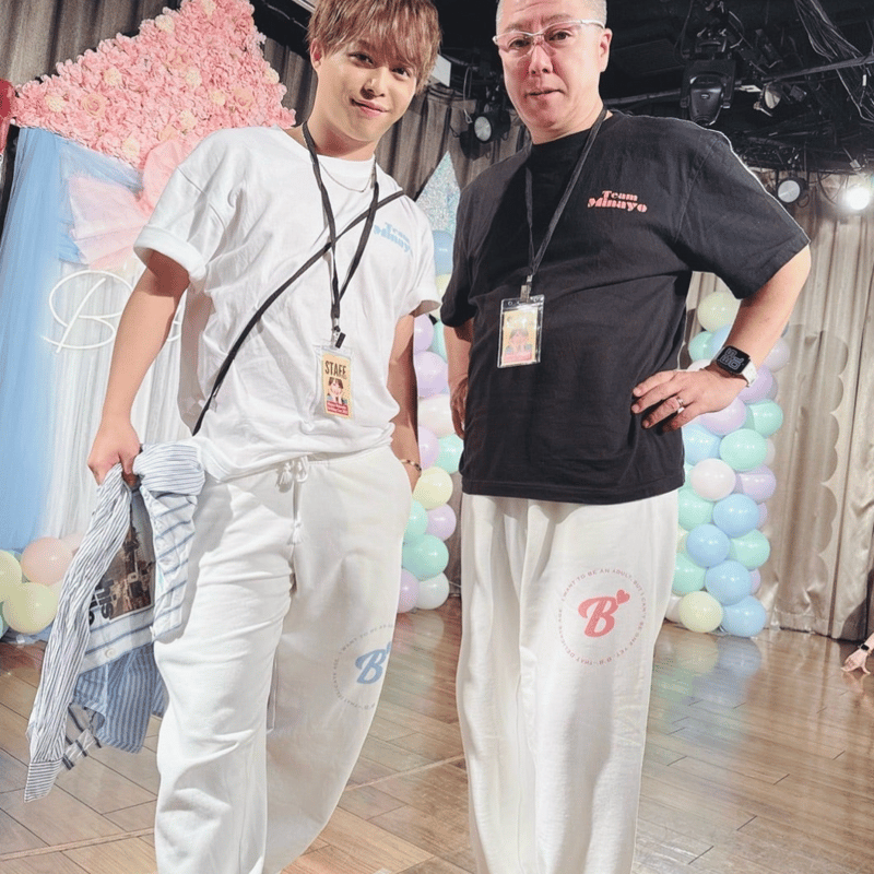 渡辺美奈代オリジナルB'スウェットパンツ ホワイト×ブルー | Minayo Select