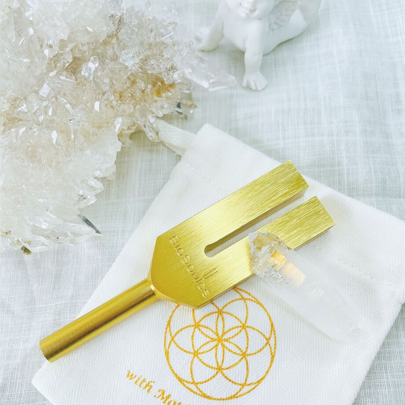 ゴールデンレムリアンチューナー【レムリアン水晶｜神聖幾何学ポーチ