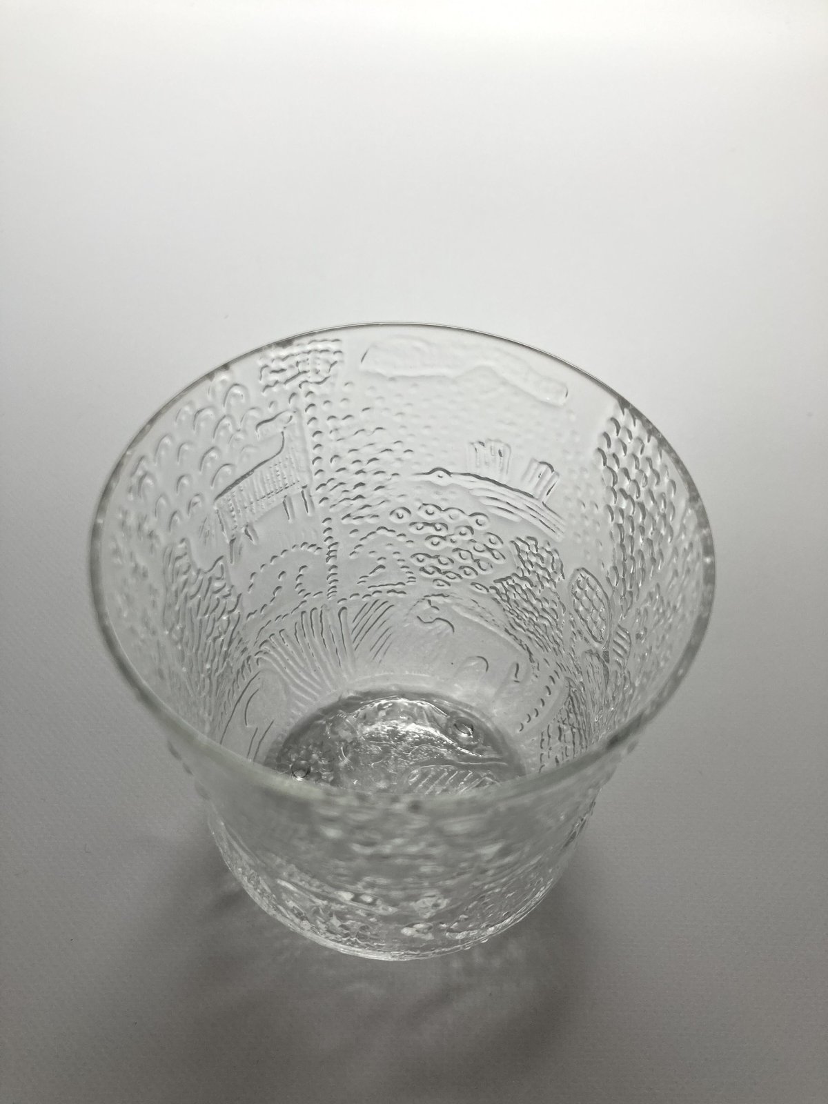 NUUTAJARVI（ヌータヤルヴィ）／Oiva Toikka（オイヴァ・トイッカ