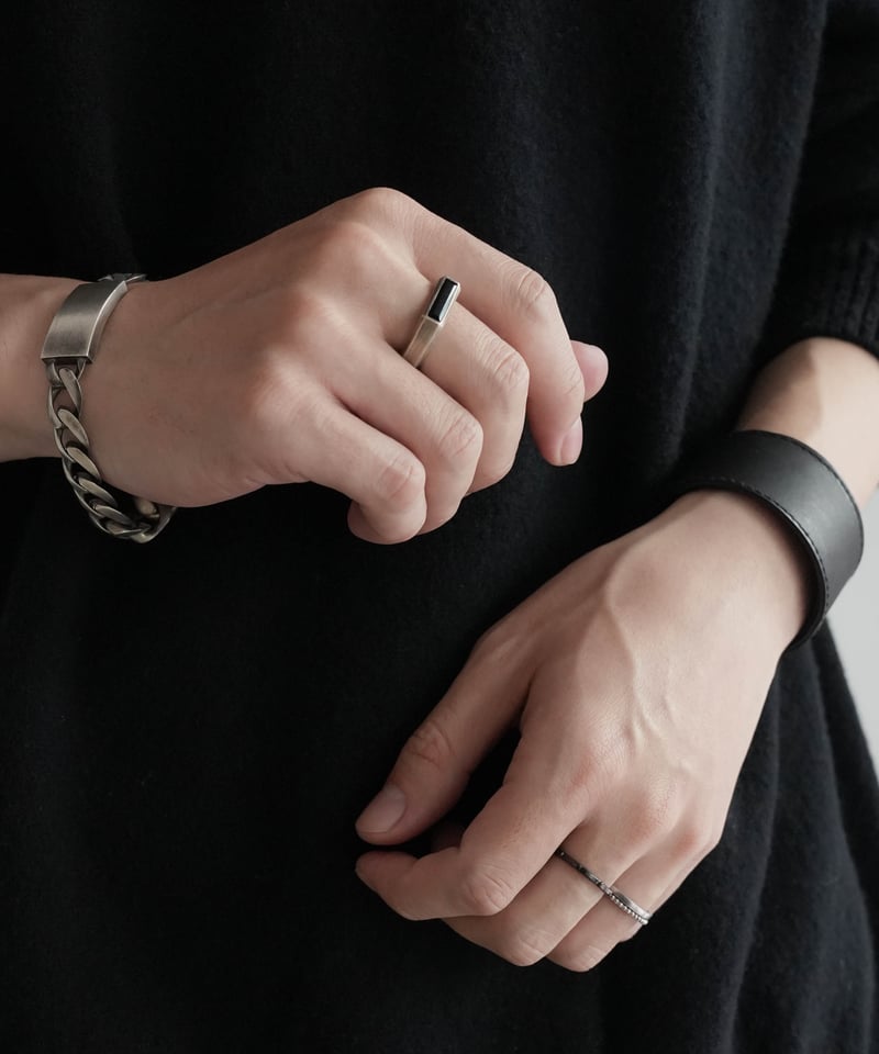 CTHY RING “LARVIKITE” / “BLACK ONYX” / “RED TIG