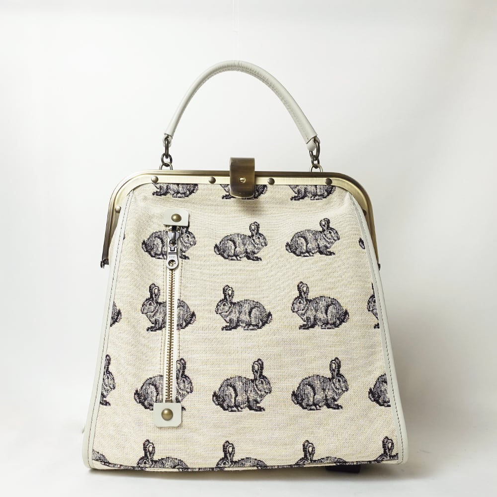 リュックでもハンドでも！がま口ミニリュック スペインゴブラン生地