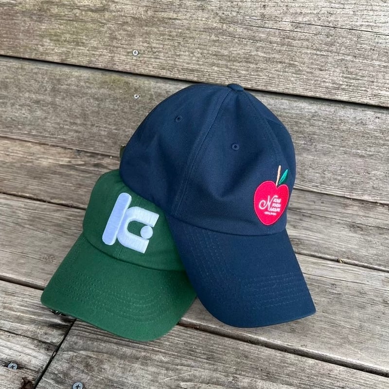 apple logo cap | kaoyorinakami