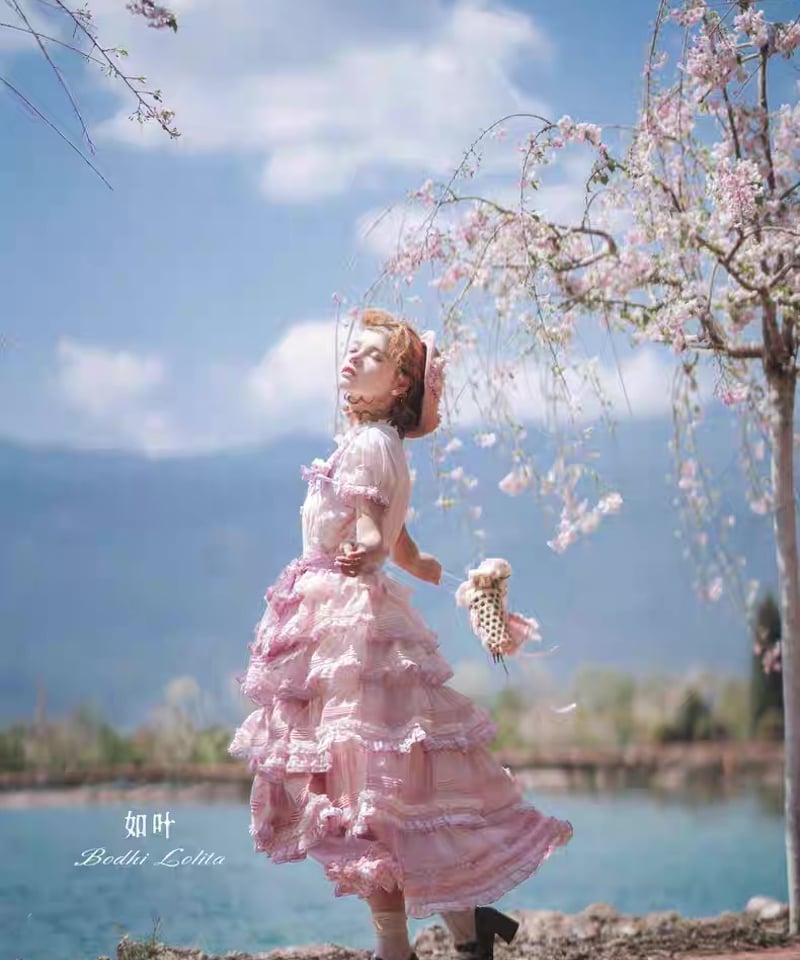 桜吹雪」ブラウス＆スカートセット 【8/18まで】送料無料！ | GIRLISM