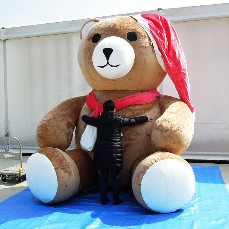 送料込み 空気で膨らむ ビッグサワサワくまちゃん 3m | 紙吹雪専門店の