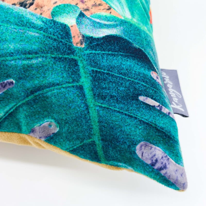 エクスプローラークッションカバー Sandy Leopard | Kangarui