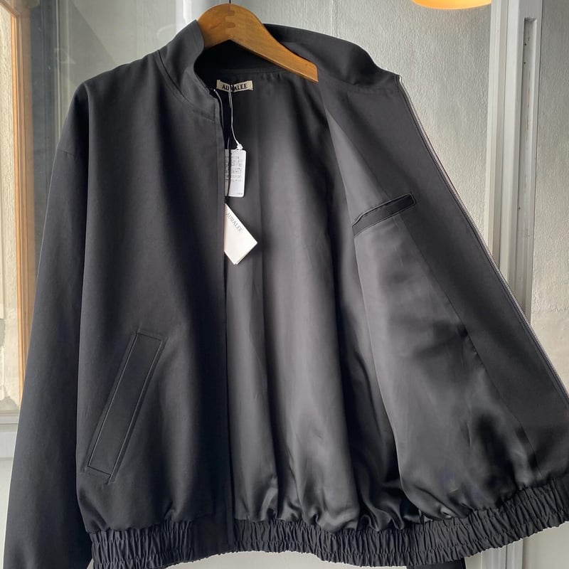 AURALEE WASHED FINX SILK CHAMBRAY BLOUSON | Les