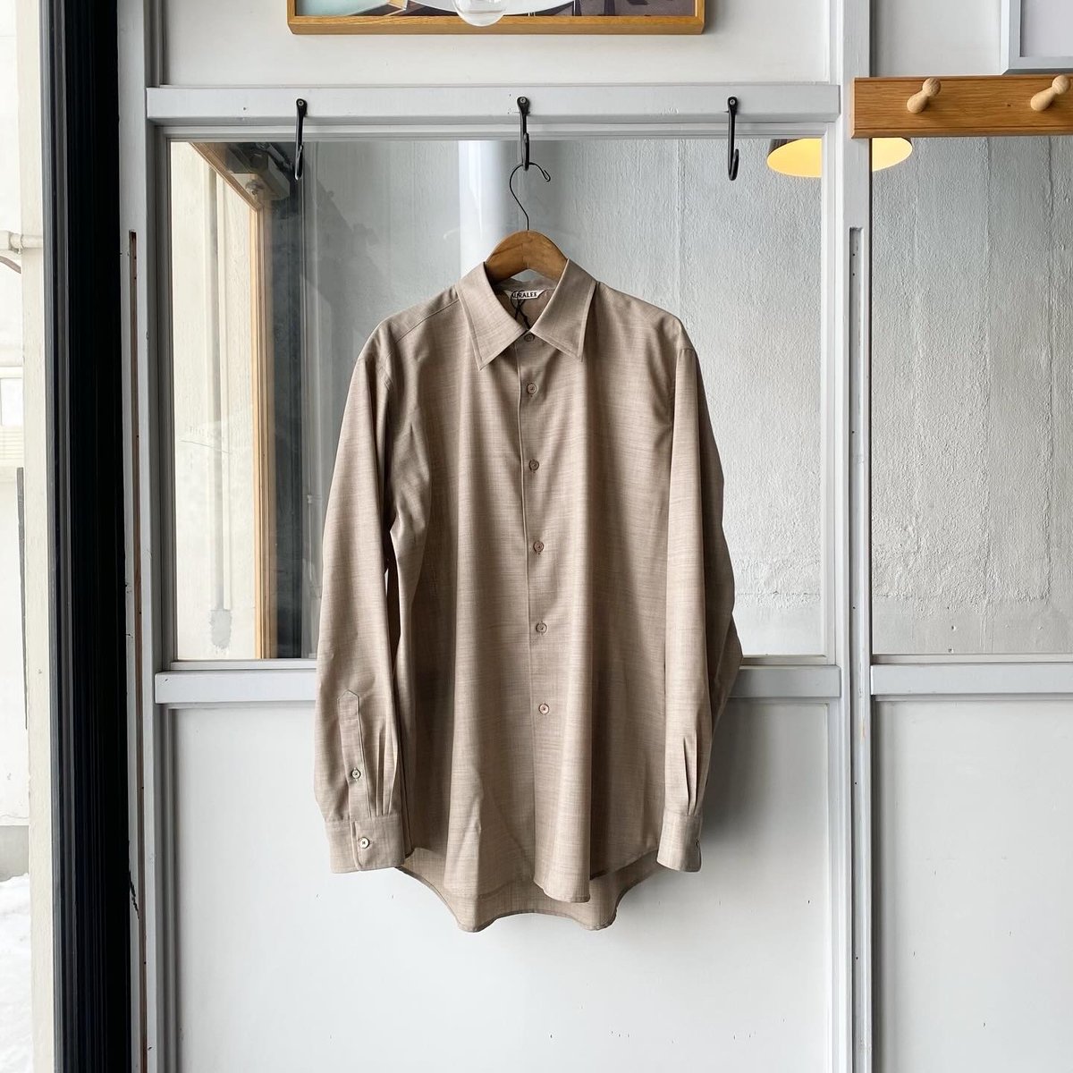 AURALEE SUPER FINE TROPICAL WOOL SHIRT | Less