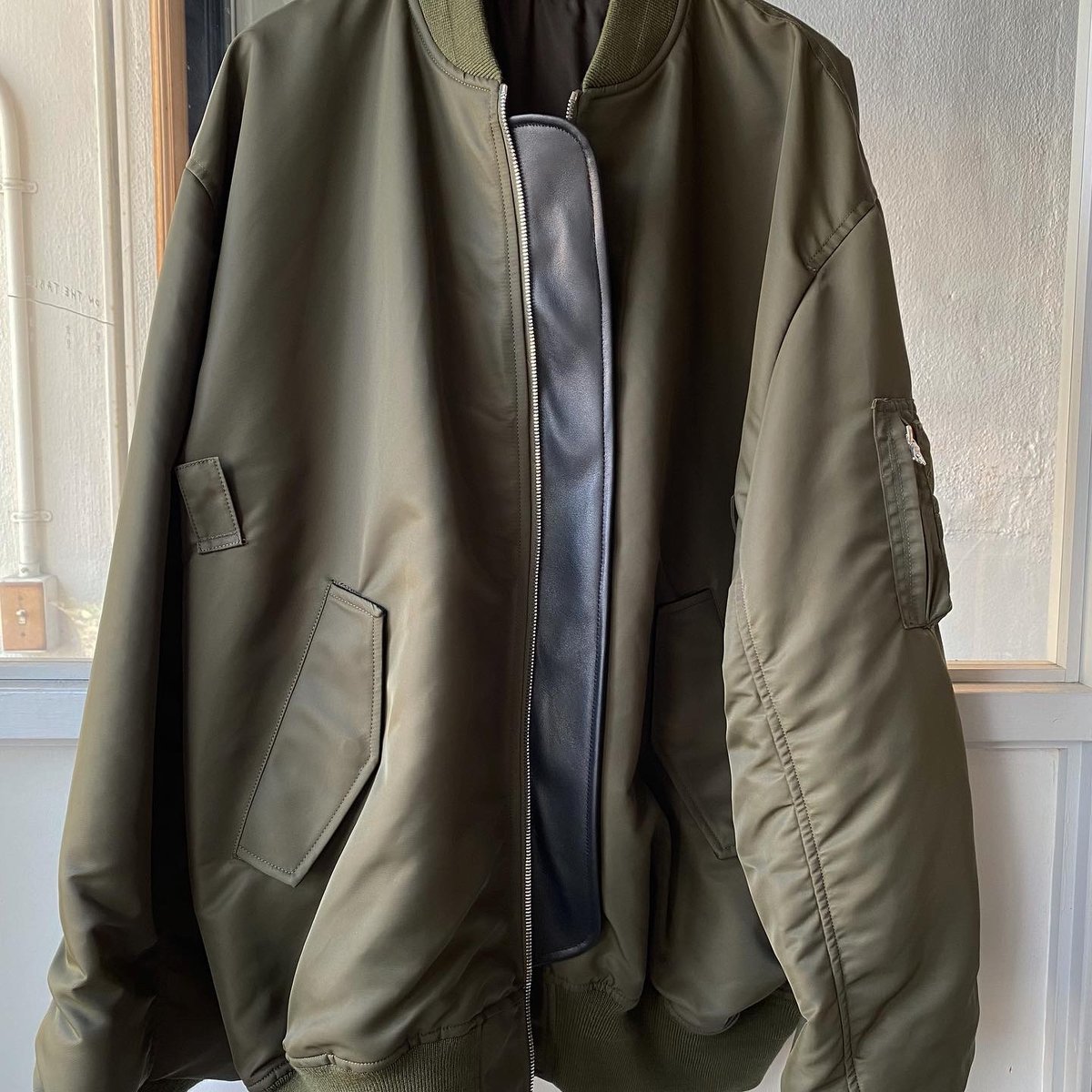 ssstein OVERSIZED FLIGHT JACKET - ST.627 | L