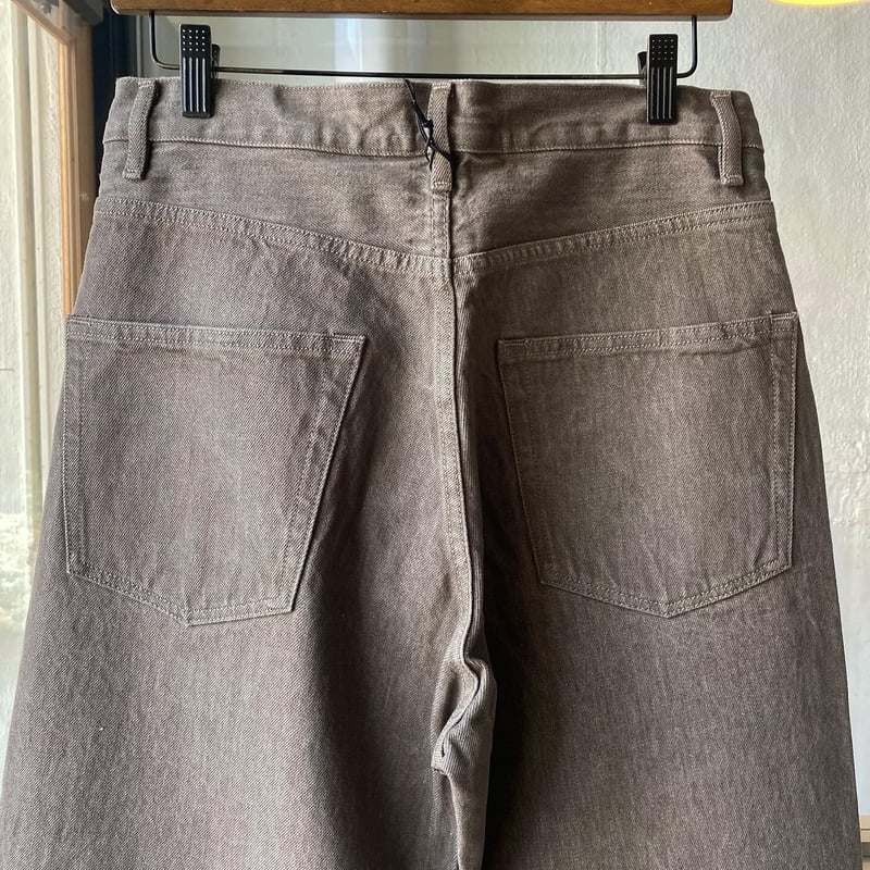 AURALEE HARD TWIST BROWN DENIM WIDE PANTS | Le