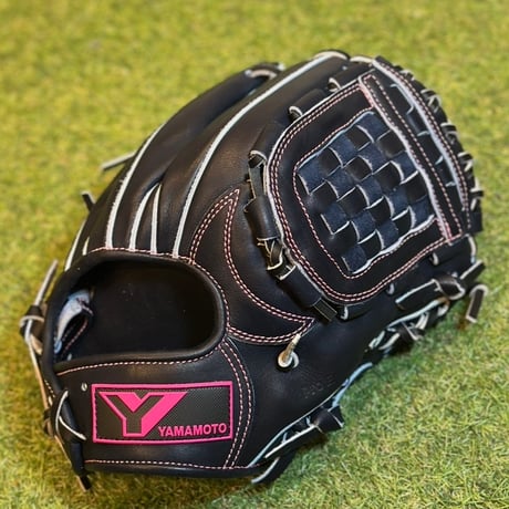CATEGORY 内野用グラブ | 山本グラブスタジオ