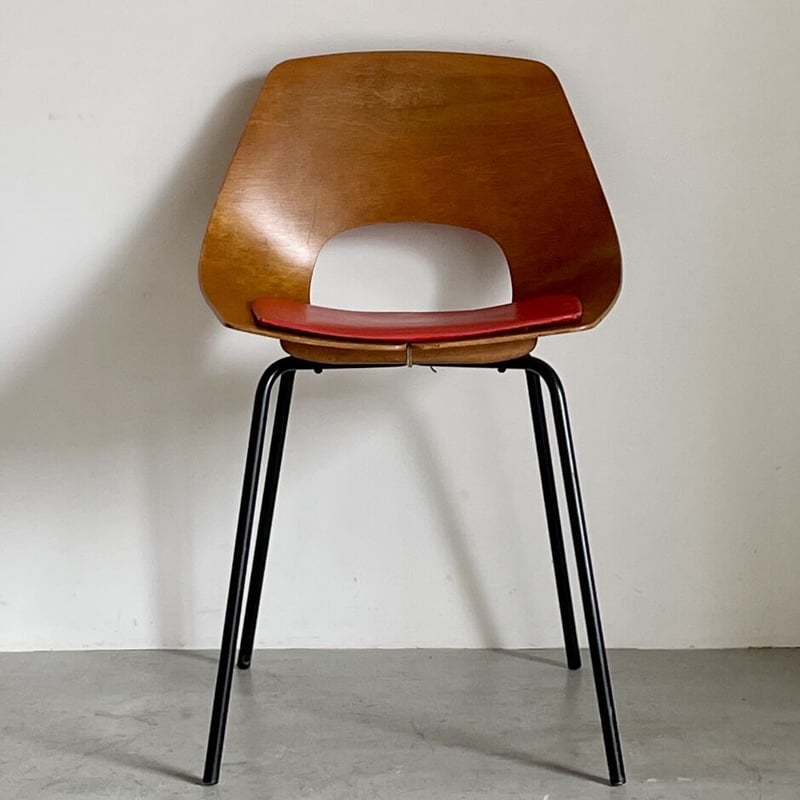 Tonneau Chair