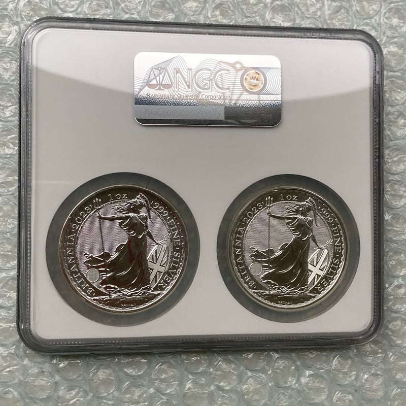 2枚組スラブ】NGC鑑定MS69 エリザベス女王・チャールズ3世 ブリタニア