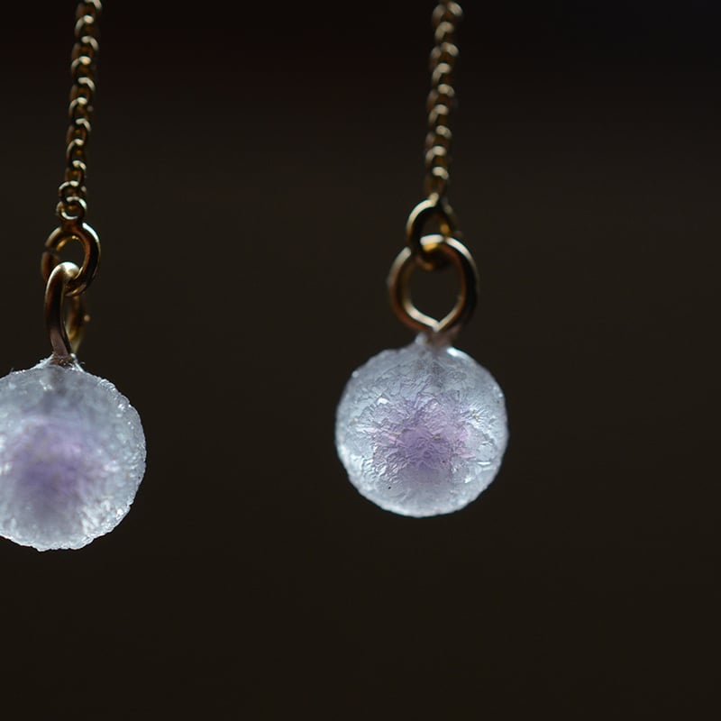 Grape agate/葡萄状瑪瑙 鉱物チェーンピアス | あいのて