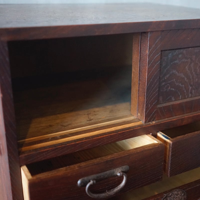 古い収納棚 和家具 和製家具 引出し 引き戸 古家具 古道具