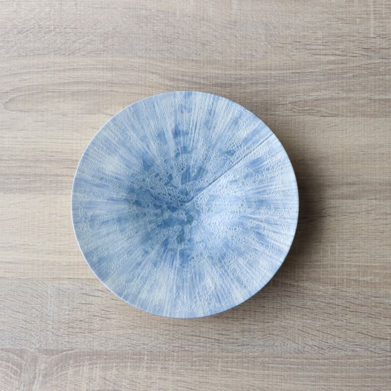 ルリ刷毛白泡 8寸皿 | 和食器通販 有田焼 山忠｜おしゃれでモダンな和