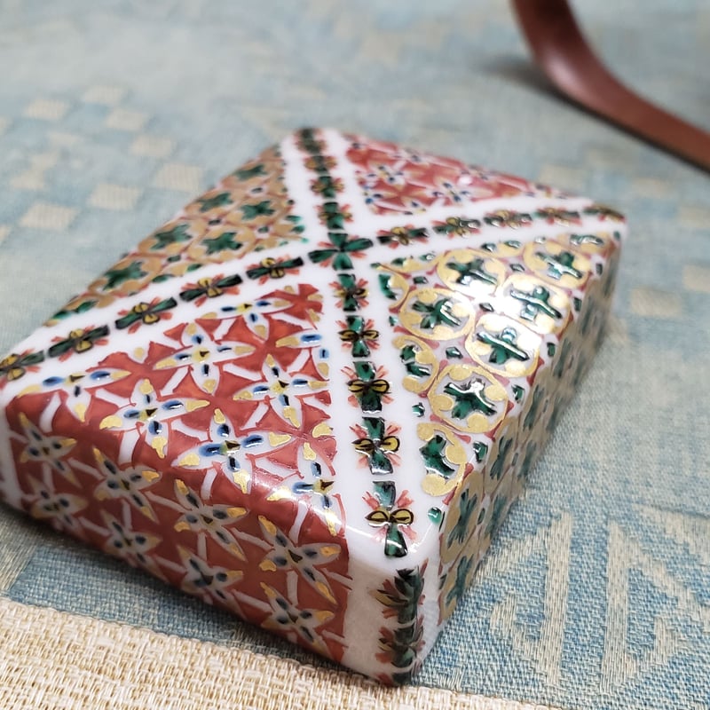 九谷焼 河上龍三氏作 香合 一品作 | つちや陶器店