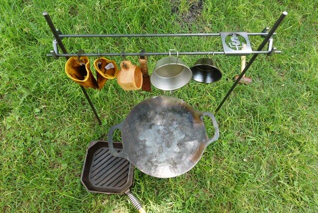 SOMABITO 焚き火パラレールハンガー＆風防兼ケース(コヨーテ) SomAbito> 焚き火パラレールハンガー ※店頭販売のみ | UNWASTED | ア