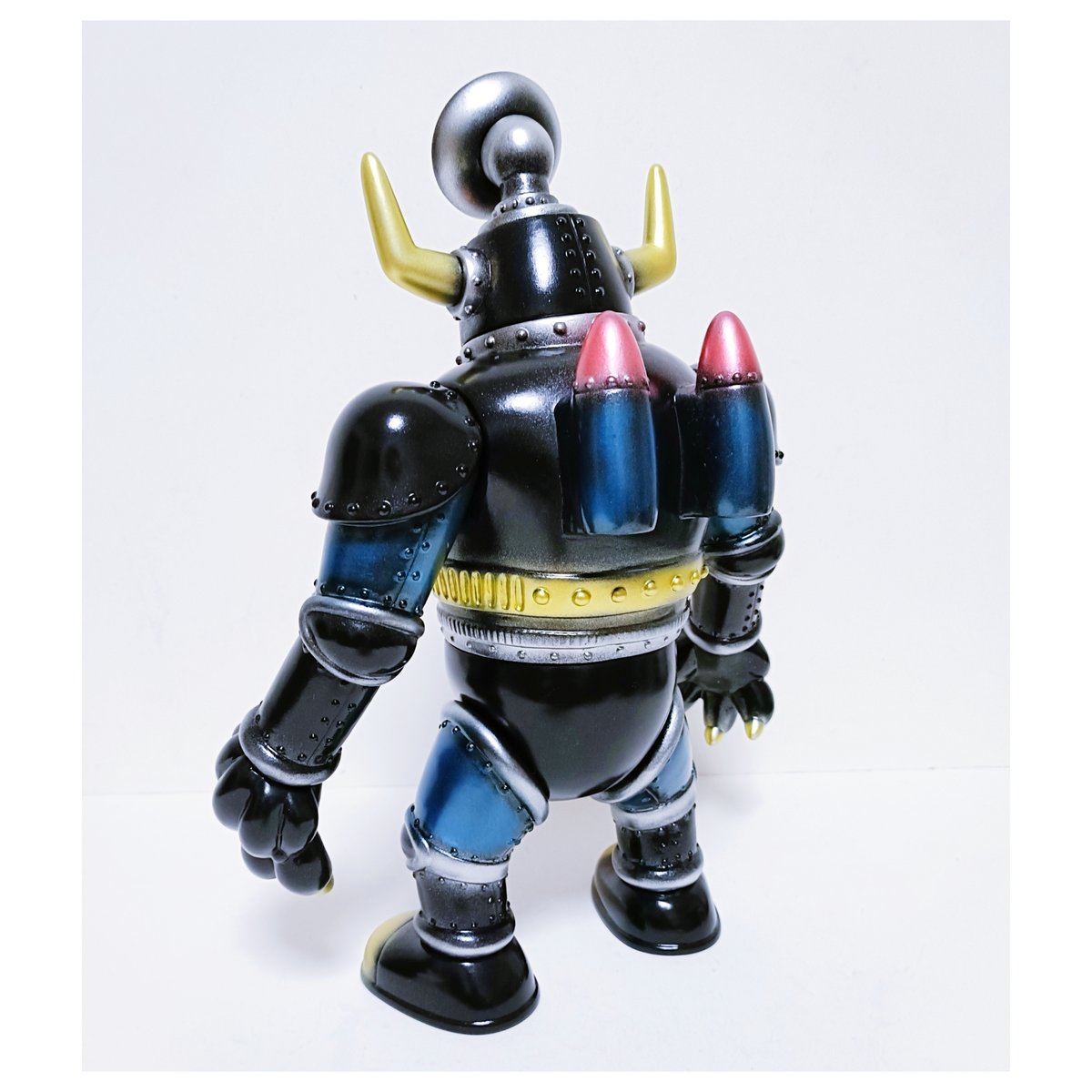 パラボラエース ソフビ（ターゲットアース） | MARMIT