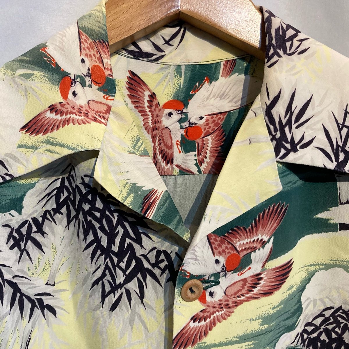 50s ヴィンテージ 和柄 ハワイアンシャツ アロハ 雀 | 旅する古着屋
