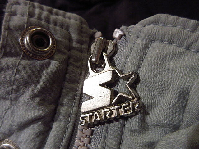 ビンテージ90's○STARTER NFL RAIDERSナイロンプルオーバー中綿パーカ