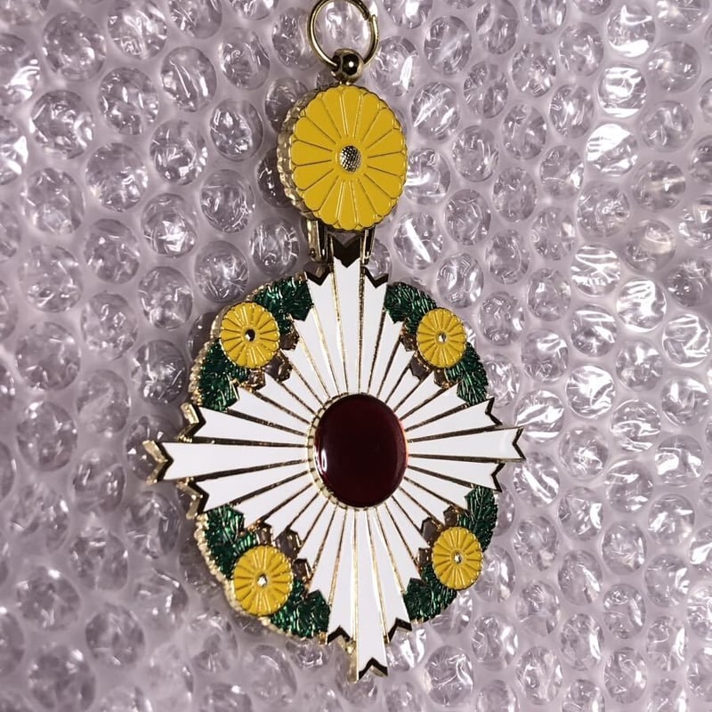 菊花章 正章 大勲位菊花大綬章 複製品 | MilitaryX's STORE