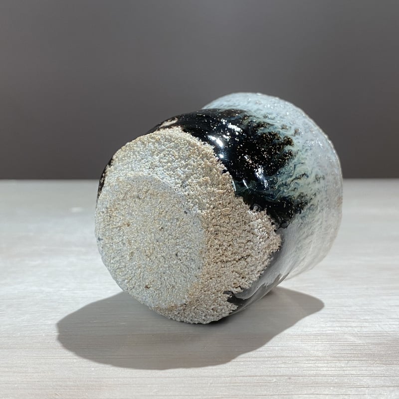 43 朝鮮唐津ぐい呑 岡本作礼 | ryoisseki-online by うつわや涼一石