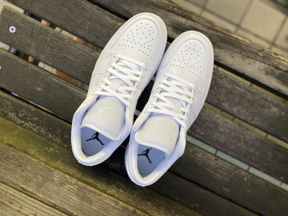 NIKE ナイキ AIR JORDAN1 LOW エアジョーダン1 ローカット 白