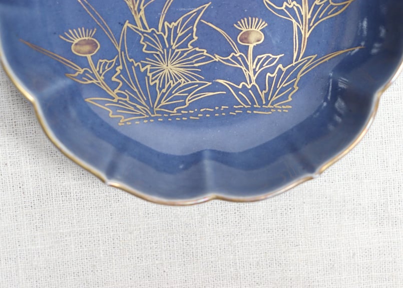 江戸後期瑠璃釉金彩薊図六弁なます皿 | 吉祥寺PukuPuku