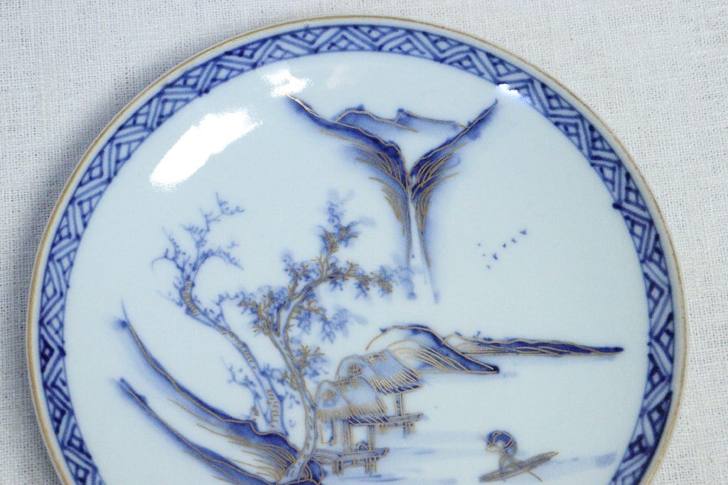 明治前期九谷焼金彩染付山水図通り物6寸皿 | 吉祥寺PukuPuku