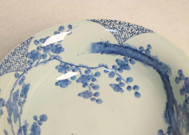 江戸幕末染付梅と八方に馬(蓑)図9寸鉢 | 吉祥寺PukuPuku