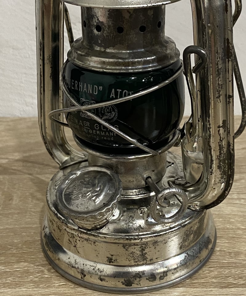 レアアイテム‼️幻級‼️FEUERHAND Nr.75 ATOM レアボディ＆グリーン