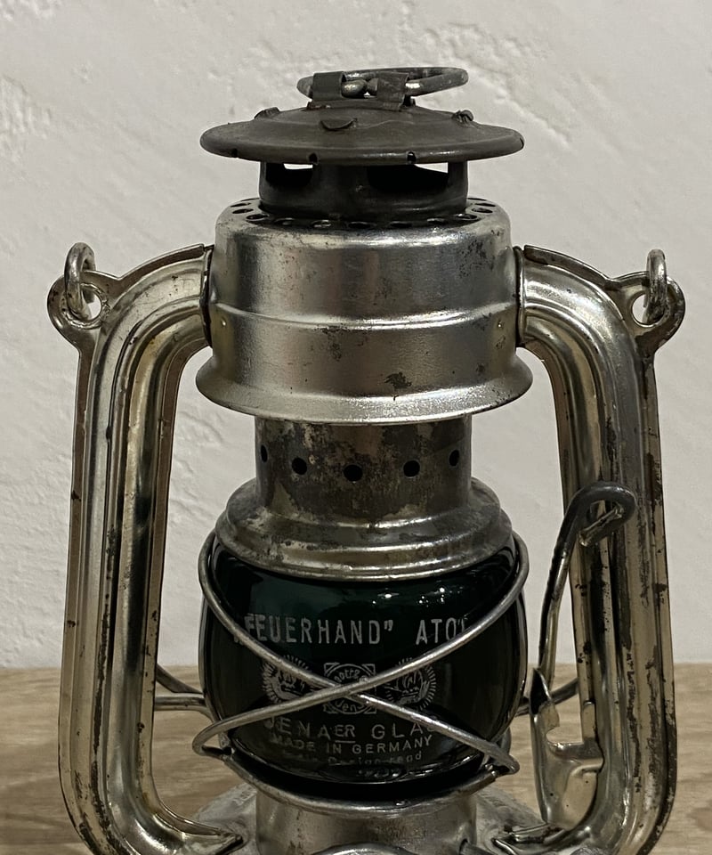 レアアイテム‼️幻級‼️FEUERHAND Nr.75 ATOM レアボディ＆グリーン