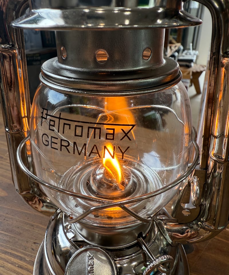 廃盤品 PETROMAX 『hl1』 | ヴィンテージランタン販売のお店「TOMOS」