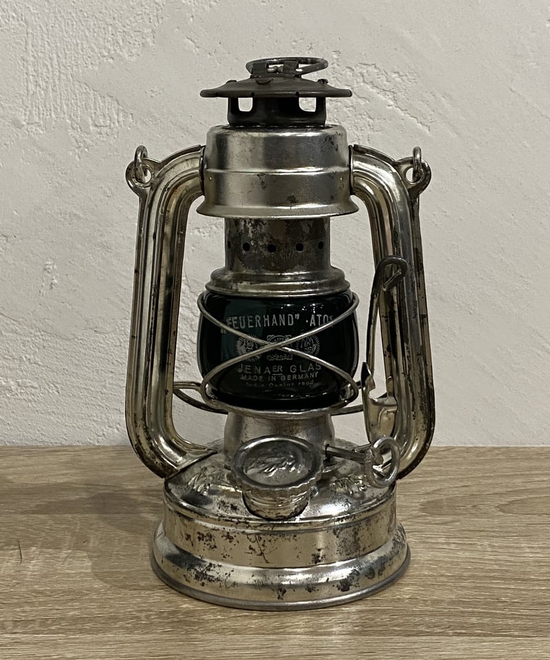 レアアイテム‼️幻級‼️FEUERHAND Nr.75 ATOM レアボディ＆グリーン