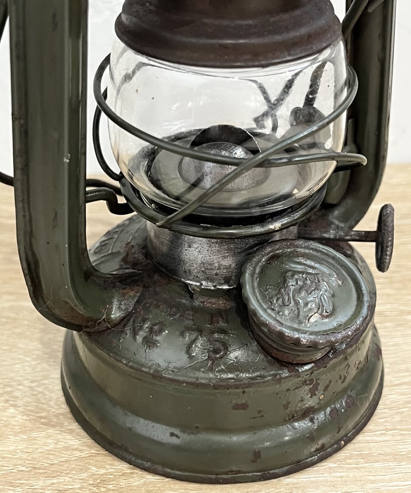 002 FEUERHAND No.75 ATOM オリーブ | ヴィンテージランタン販売のお