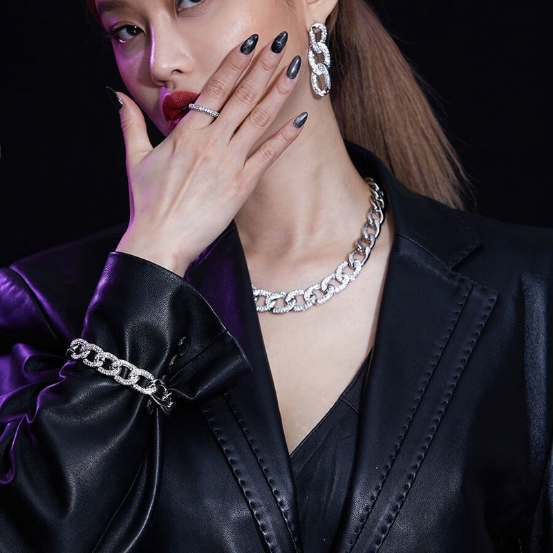 3color BLACKPURPLE 正規品 キュービックチェーンピアス BTS ジミン LI