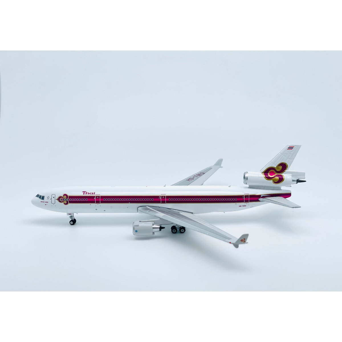 お取り寄せ商品】1/400 MD-11 タイ国際航空 HS-TMG